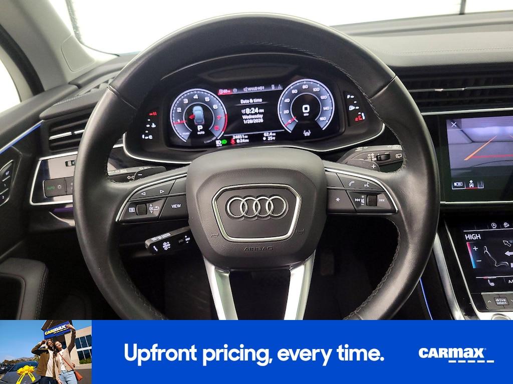used 2024 Audi Q7 car, priced at $43,998