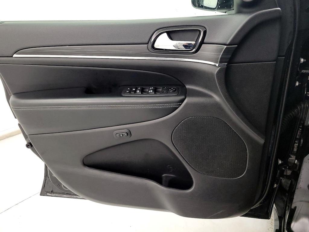 used 2021 Jeep Grand Cherokee car, priced at $22,998