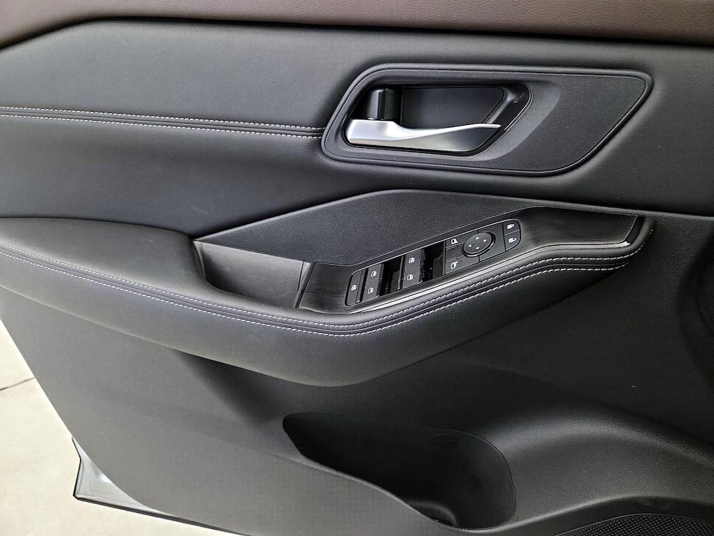 used 2023 Nissan Rogue car, priced at $23,998