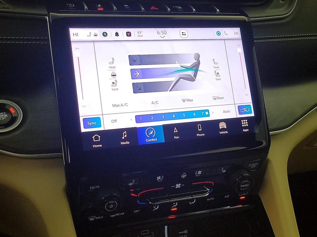 used 2025 Jeep Grand Cherokee car, priced at $47,998