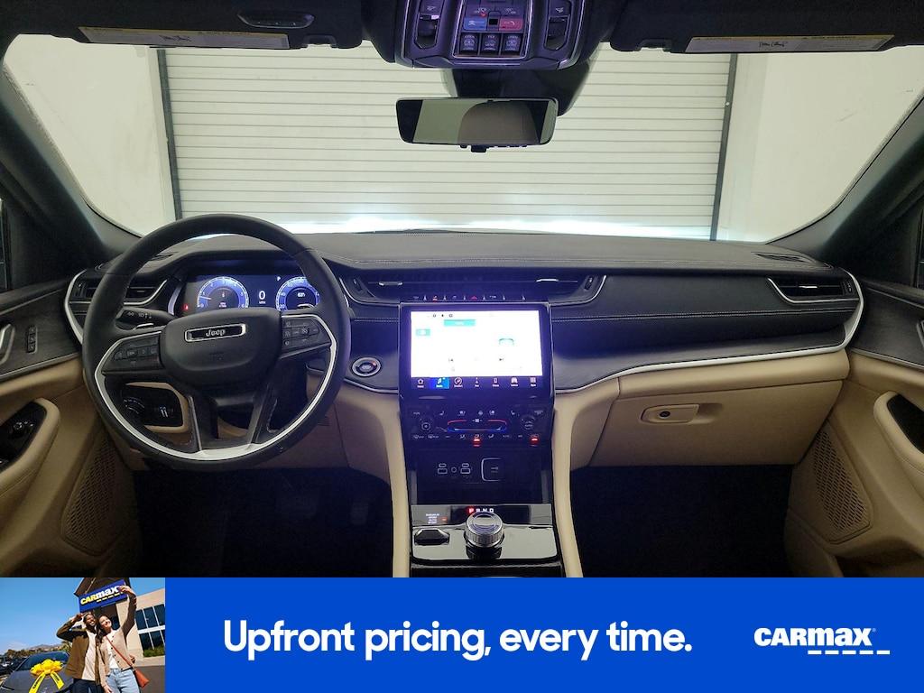 used 2025 Jeep Grand Cherokee car, priced at $47,998