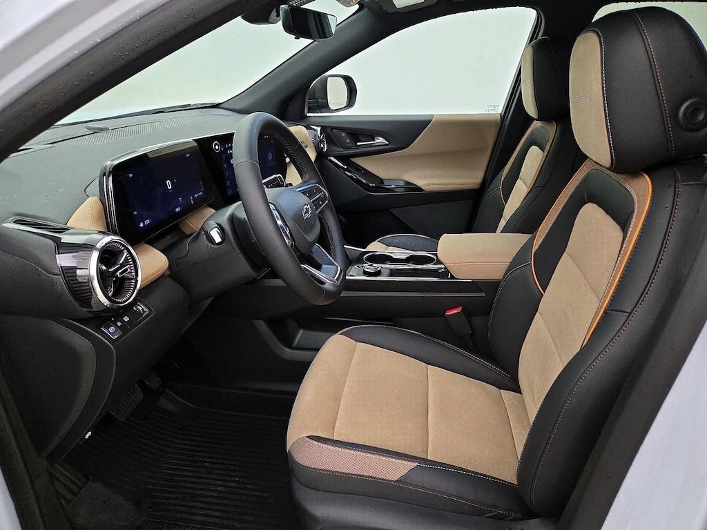 used 2026 Chevrolet Equinox car, priced at $32,998