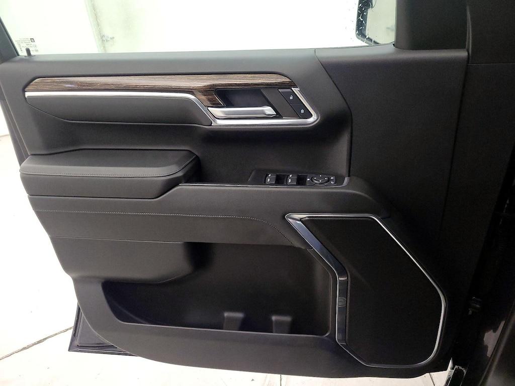 used 2024 GMC Sierra 1500 car, priced at $41,998