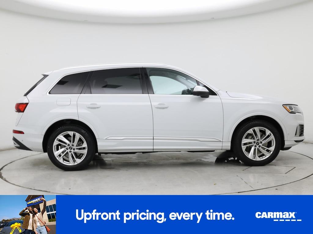 used 2023 Audi Q7 car, priced at $32,998
