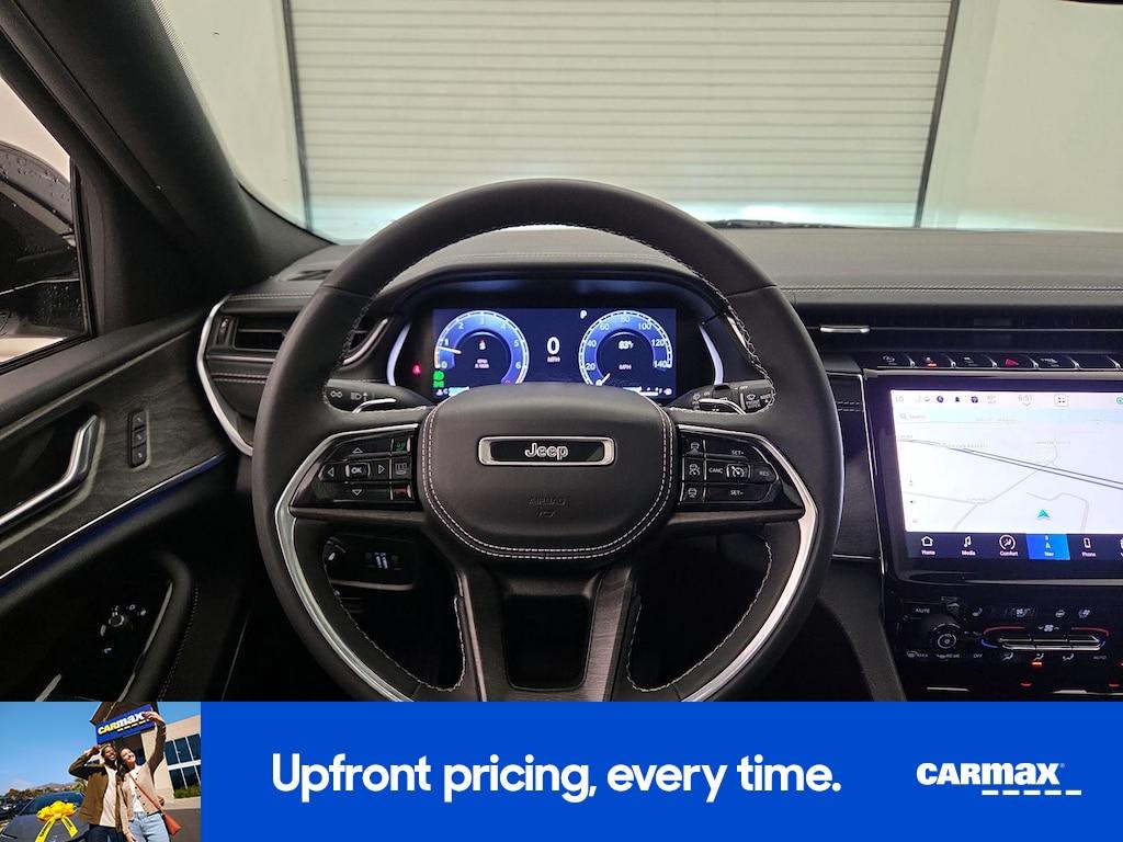 used 2023 Jeep Grand Cherokee car, priced at $32,998