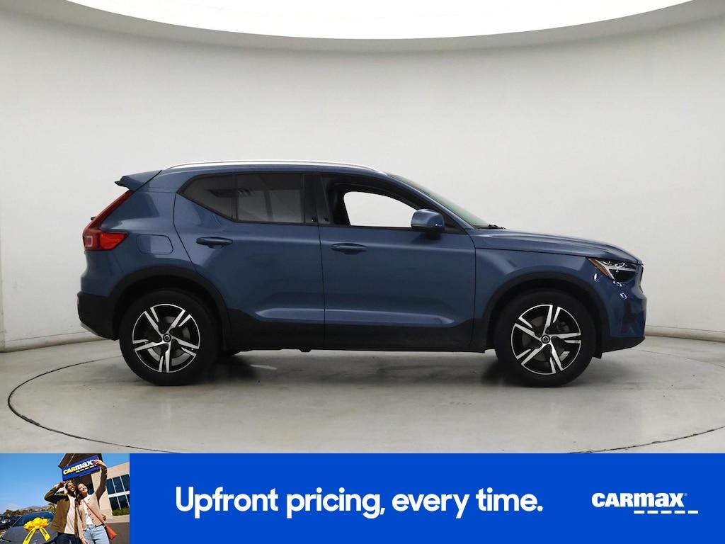 used 2023 Volvo XC40 car, priced at $26,998
