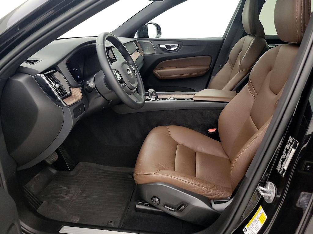 used 2023 Volvo XC60 car, priced at $36,998