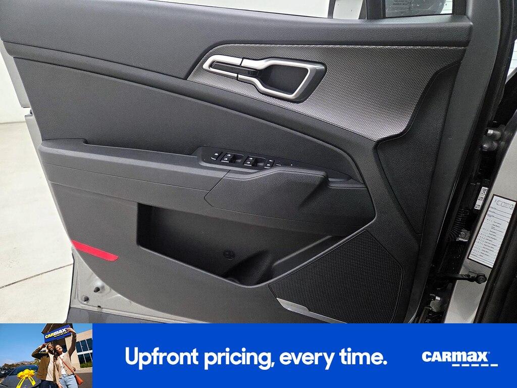 used 2024 Kia Sportage car, priced at $22,998