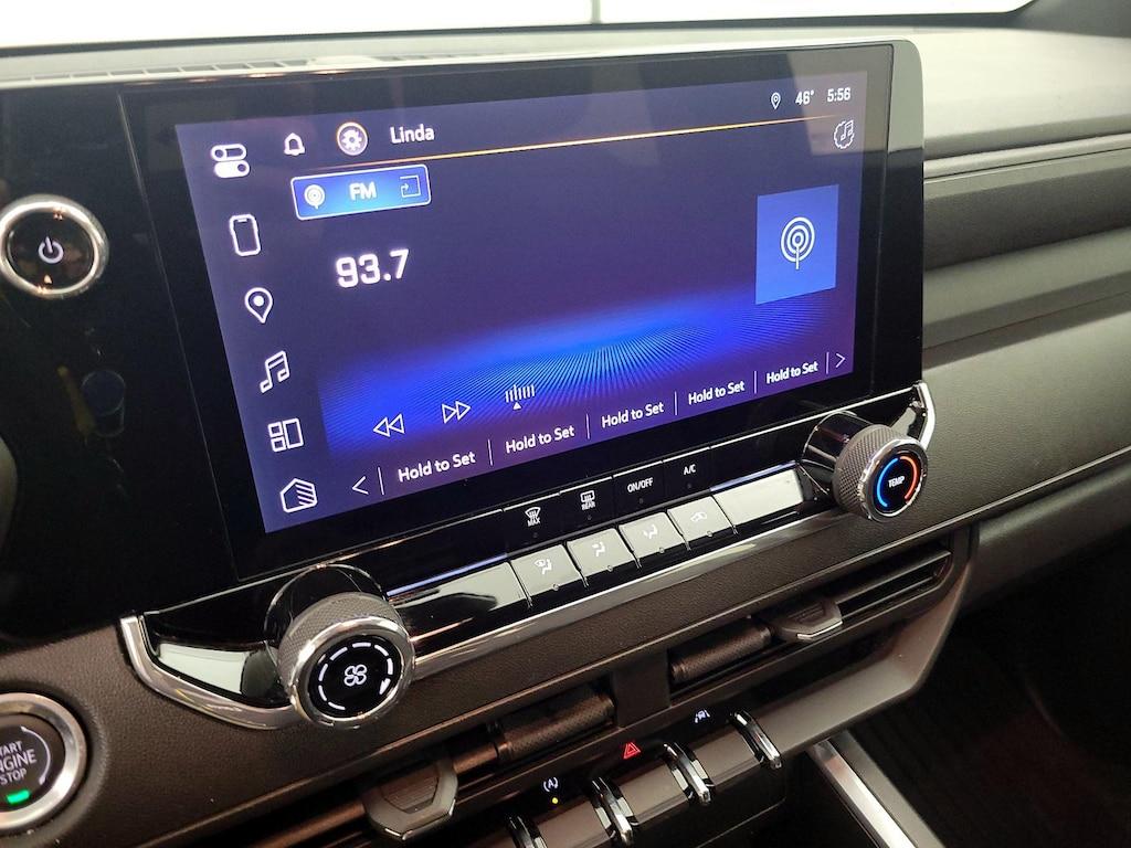 used 2024 Chevrolet Colorado car, priced at $29,998