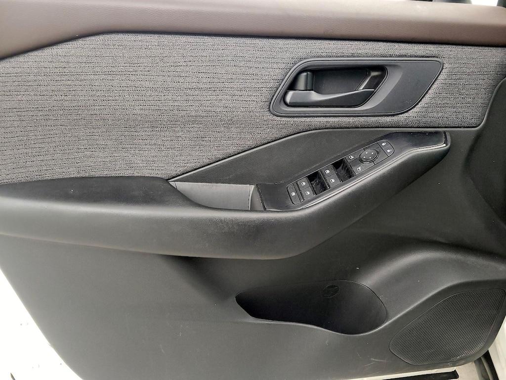 used 2023 Nissan Rogue car, priced at $20,998