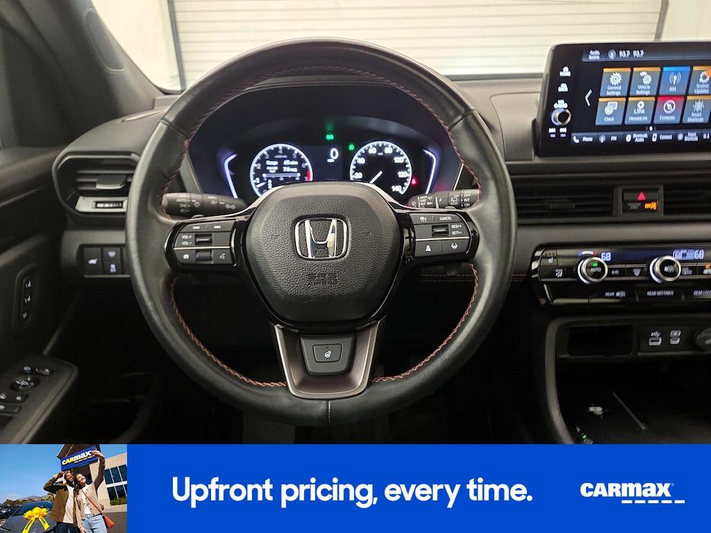 used 2023 Honda Pilot car, priced at $39,998