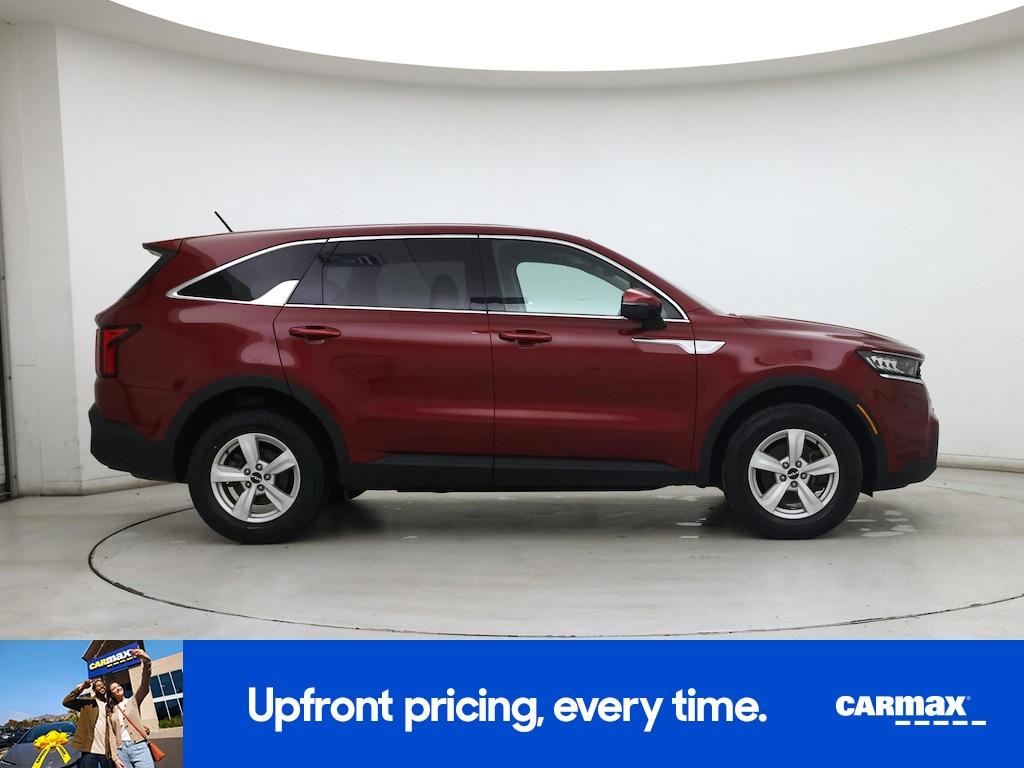 used 2023 Kia Sorento car, priced at $23,998