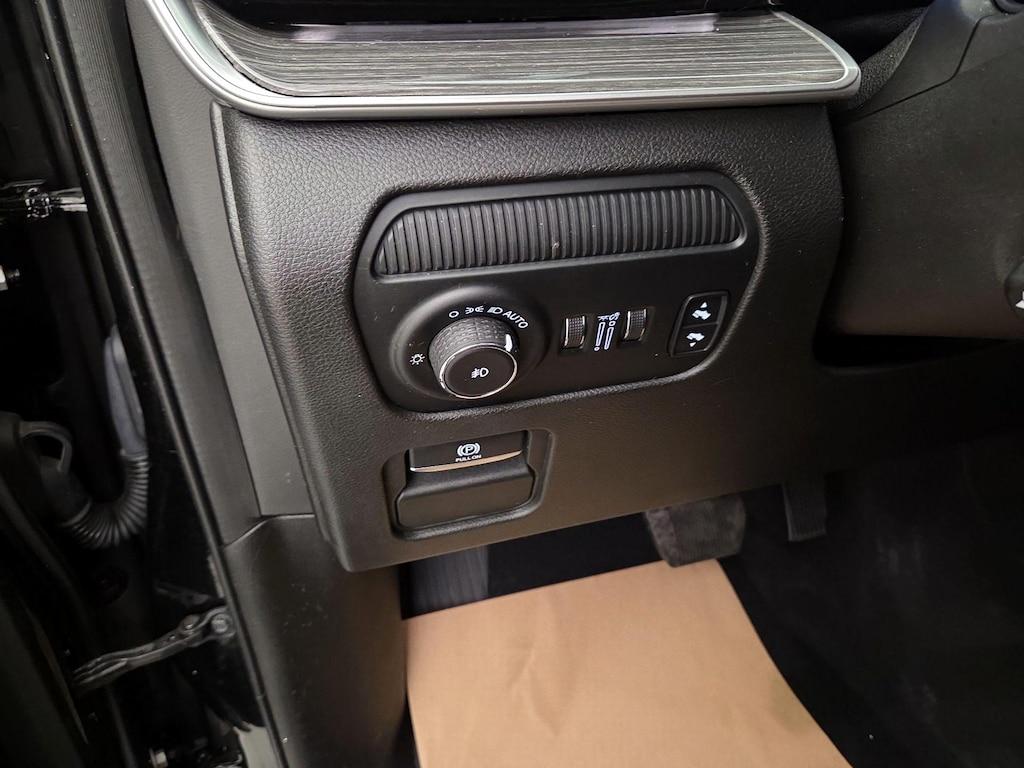 used 2022 Jeep Wagoneer car, priced at $43,998