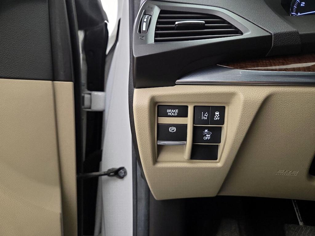 used 2020 Acura MDX car, priced at $22,998