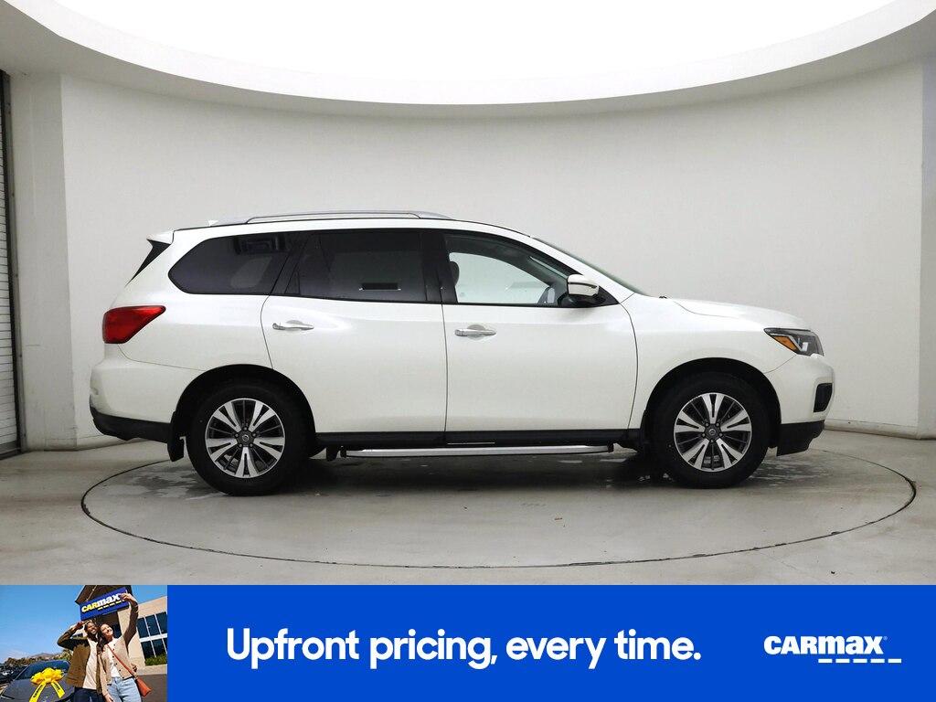 used 2020 Nissan Pathfinder car, priced at $22,998