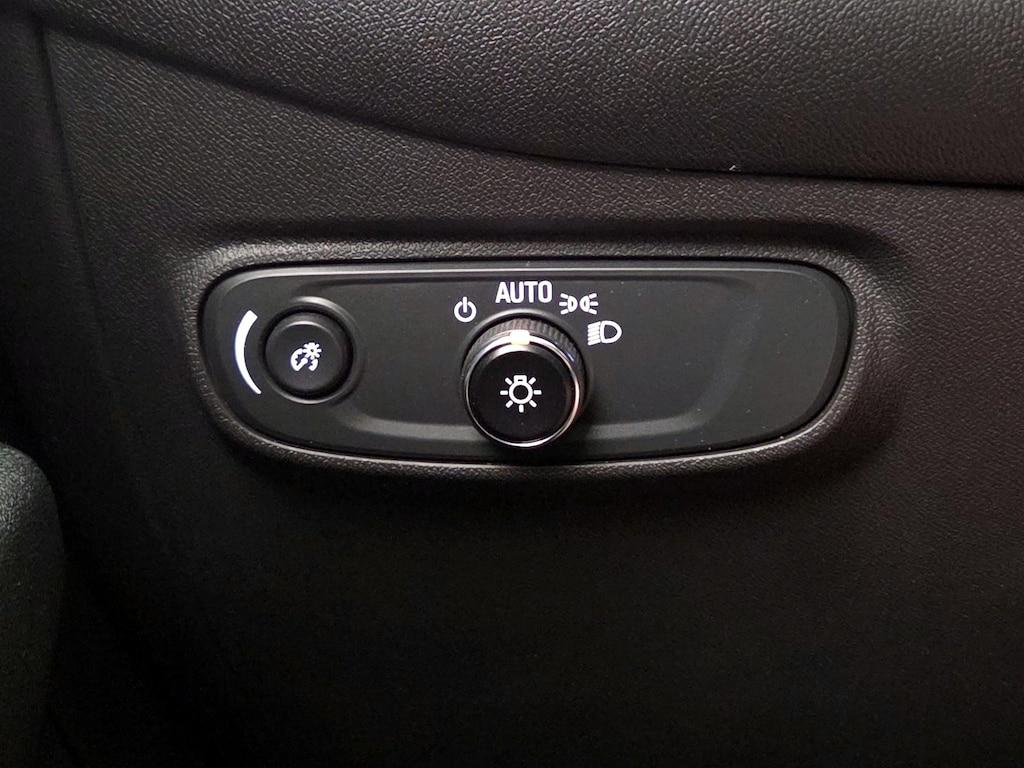 used 2023 Chevrolet Equinox car, priced at $21,998