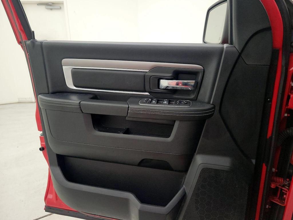 used 2022 Ram 1500 Classic car, priced at $33,998