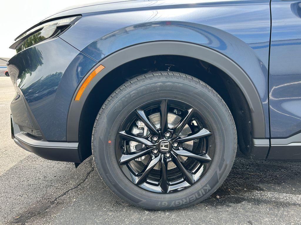 new 2026 Honda CR-V Hybrid car, priced at $39,684