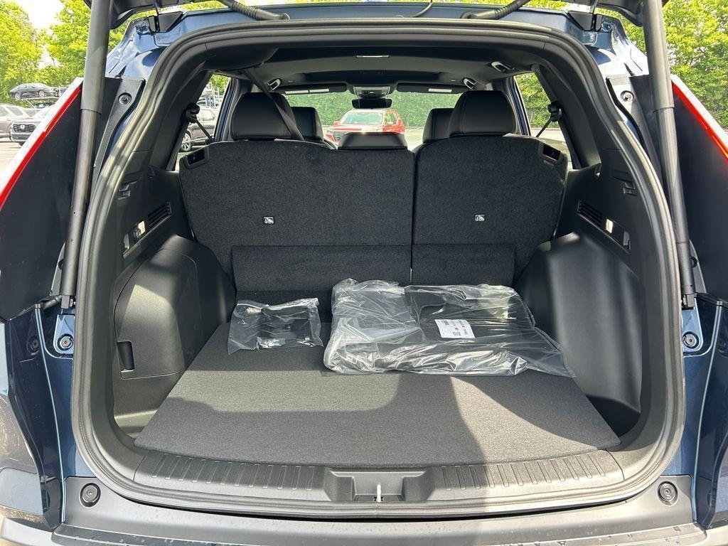 new 2026 Honda CR-V Hybrid car, priced at $39,684