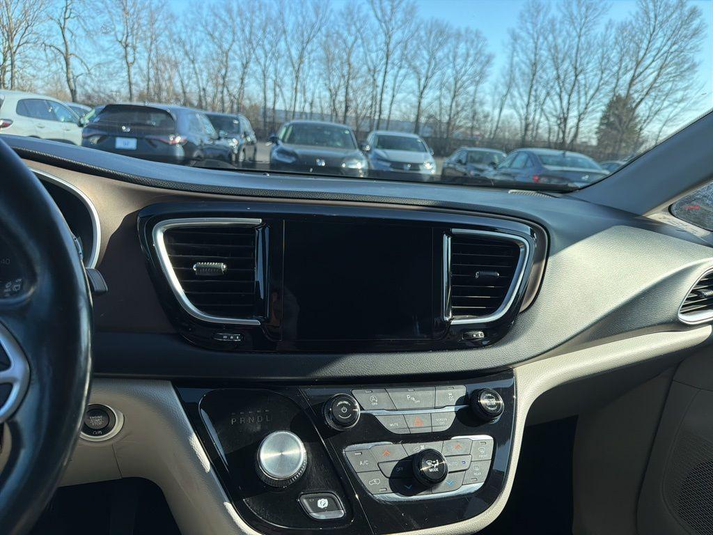 used 2018 Chrysler Pacifica car, priced at $8,409