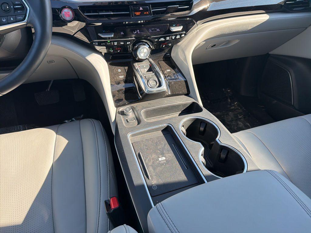 used 2025 Acura MDX car, priced at $49,795