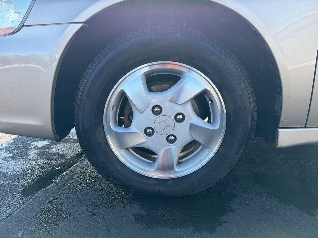 used 2000 Honda Accord car, priced at $5,799