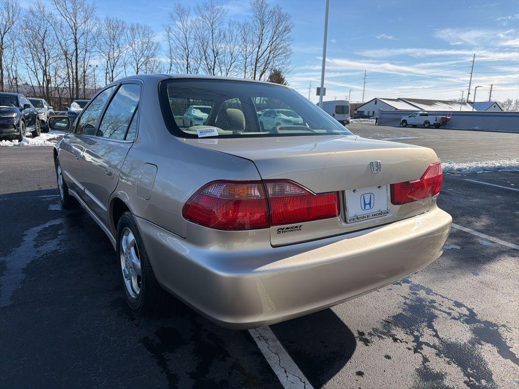 used 2000 Honda Accord car, priced at $5,799