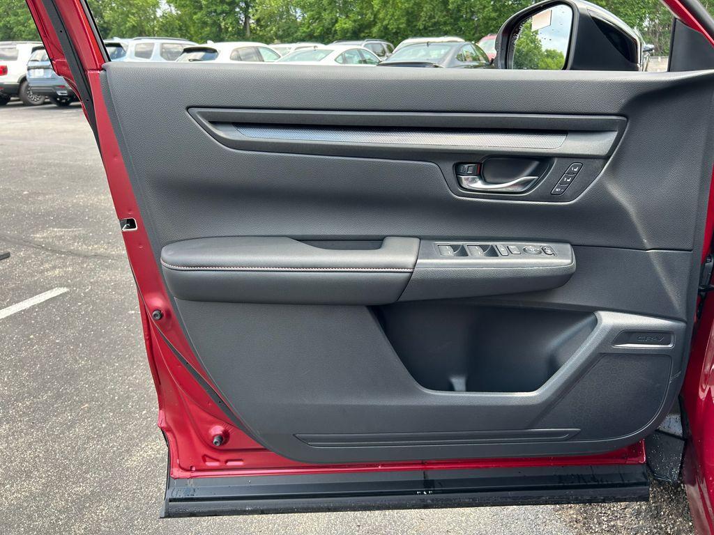 new 2026 Honda CR-V Hybrid car, priced at $40,115