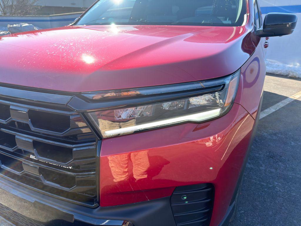 new 2026 Honda Pilot car, priced at $55,195