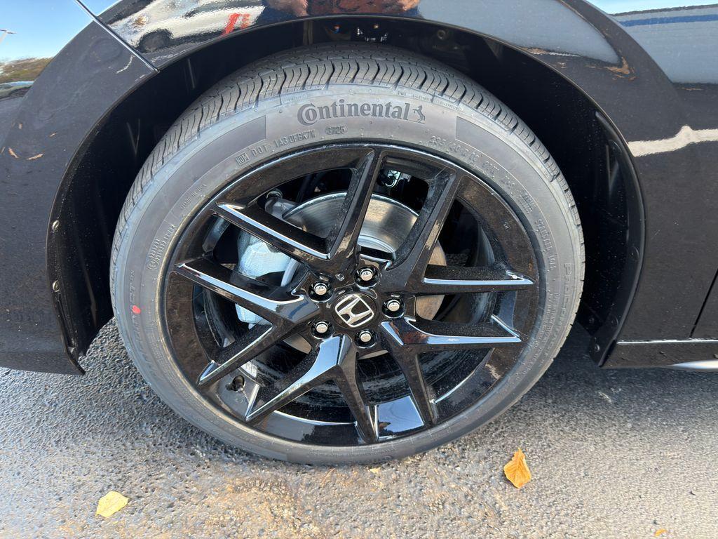 new 2026 Honda Civic Hybrid car, priced at $30,453