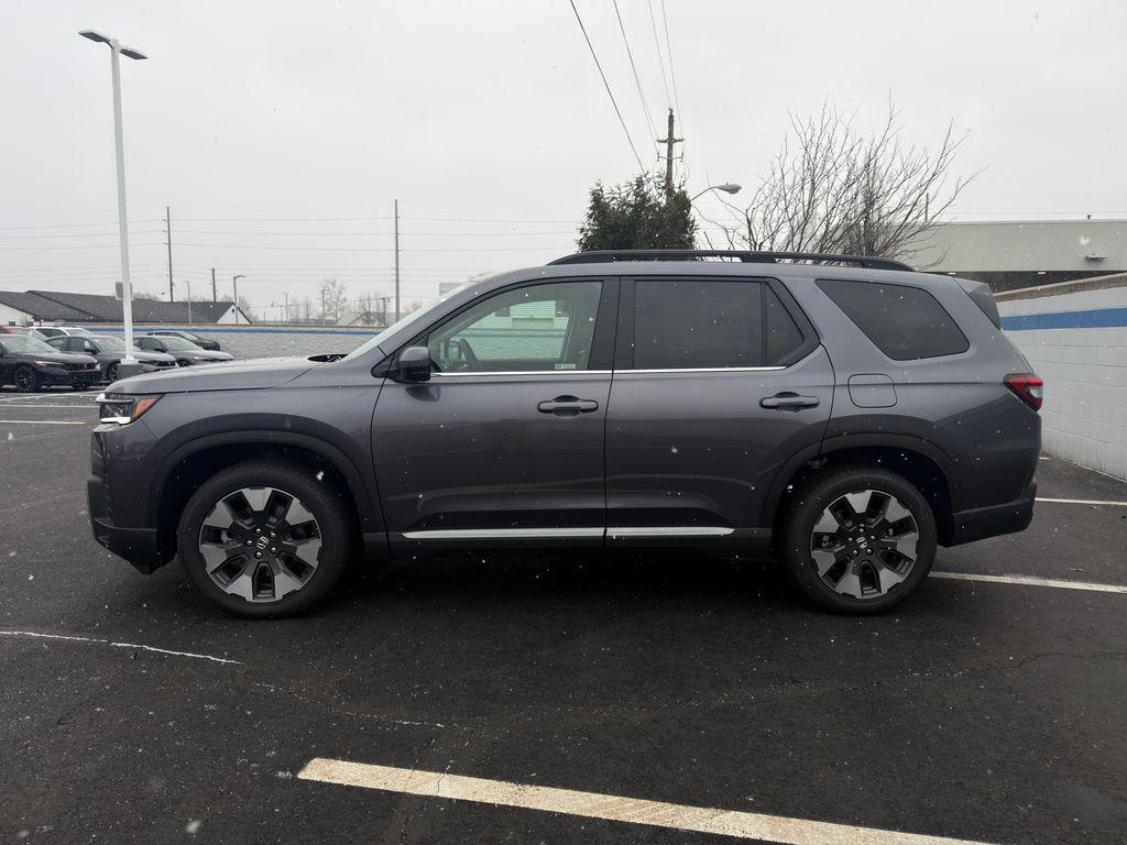 used 2026 Honda Pilot car, priced at $52,590