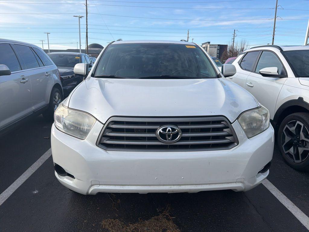 used 2010 Toyota Highlander car, priced at $10,642
