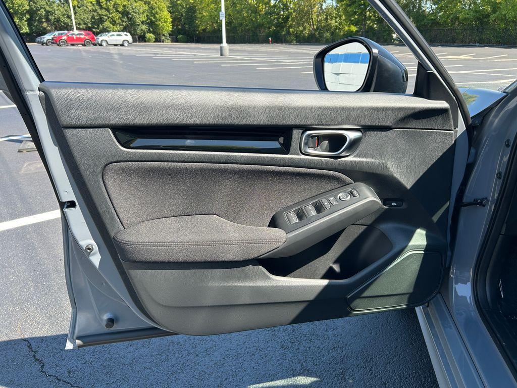 new 2026 Honda Civic Hybrid car, priced at $29,743