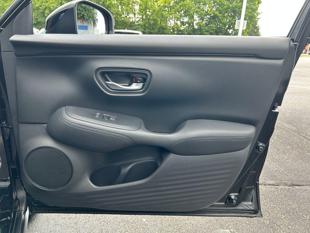 new 2026 Honda HR-V car, priced at $28,087