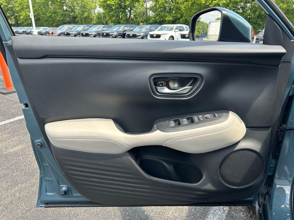 new 2026 Honda HR-V car, priced at $28,521