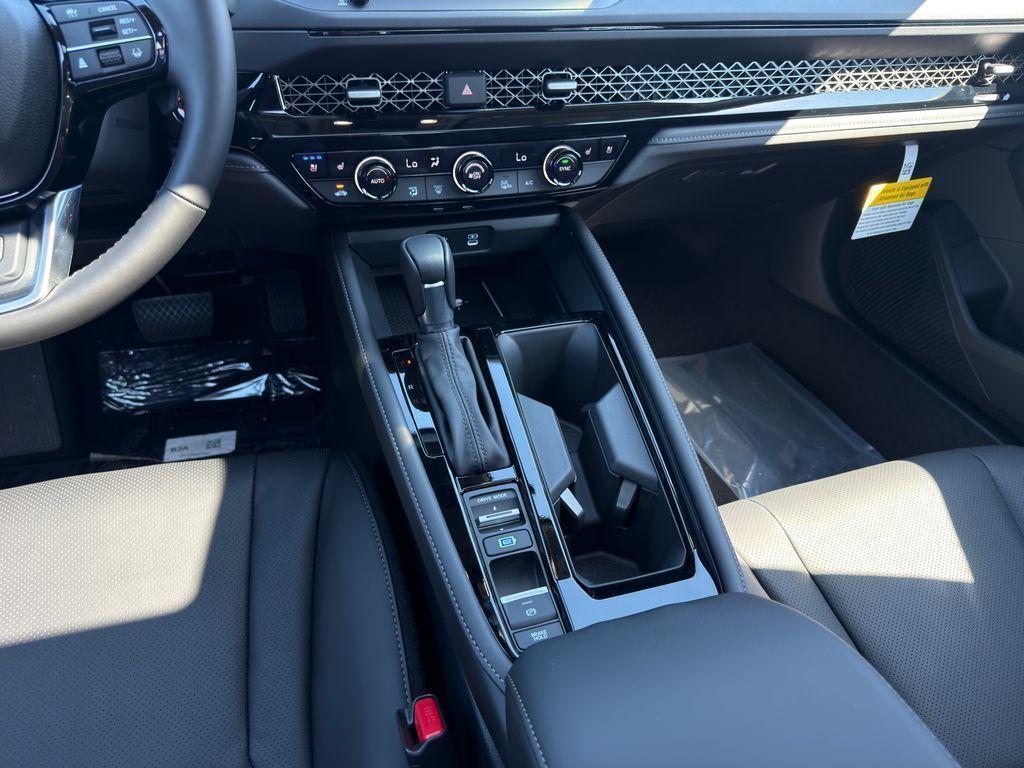 new 2026 Honda Accord Hybrid car, priced at $38,378