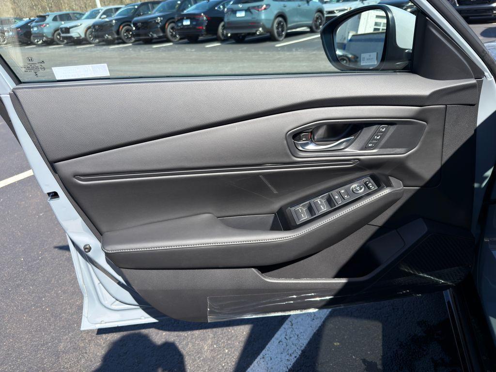 new 2026 Honda Accord Hybrid car, priced at $38,378