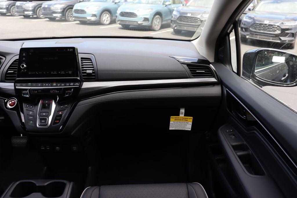 used 2026 Honda Odyssey car, priced at $53,190