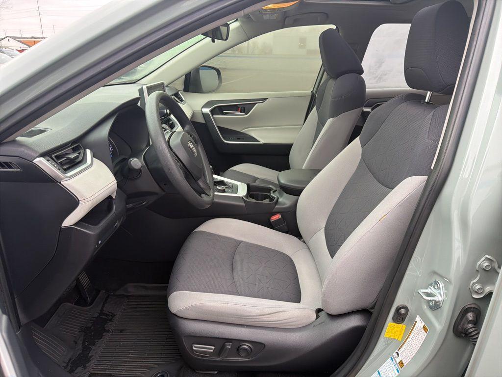 used 2019 Toyota RAV4 Hybrid car, priced at $22,415