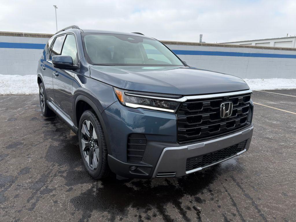 new 2026 Honda Pilot car, priced at $50,704