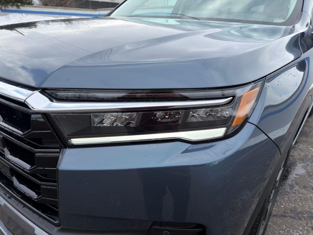 new 2026 Honda Pilot car, priced at $50,704