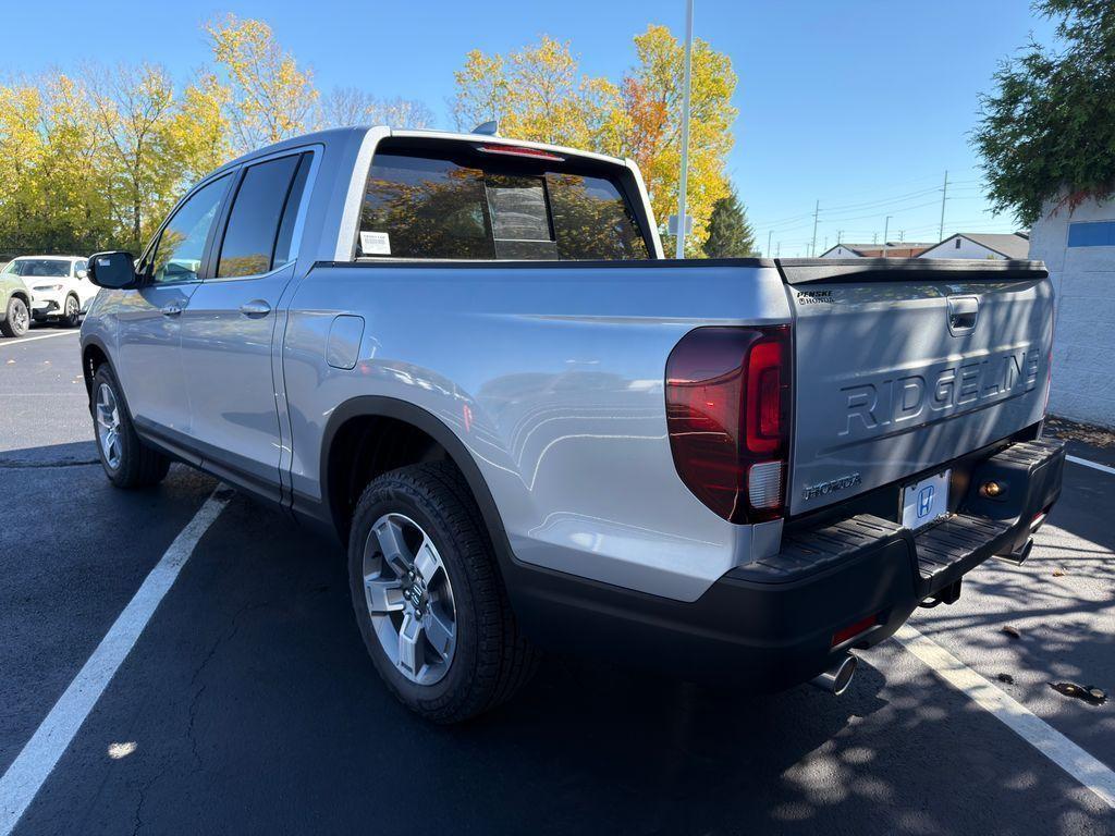 new 2026 Honda Ridgeline car, priced at $42,727