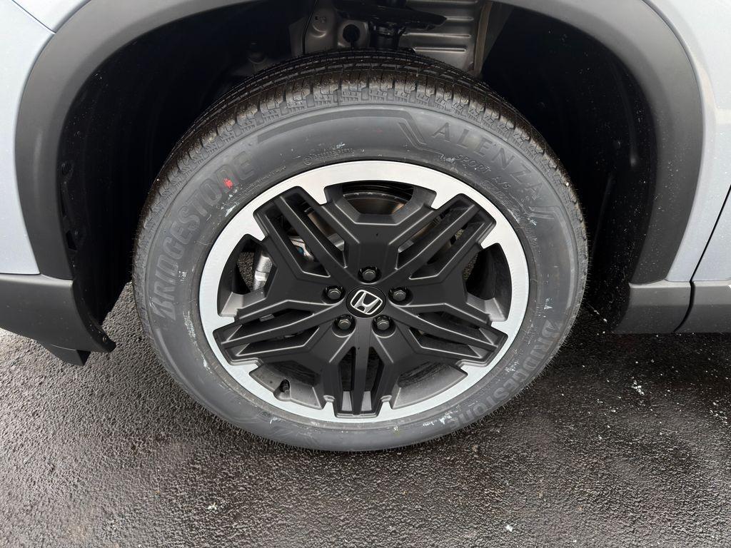 new 2026 Honda Pilot car, priced at $49,864