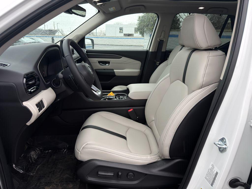 new 2026 Honda Pilot car, priced at $50,545