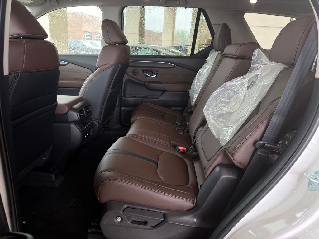 new 2026 Honda Pilot car, priced at $49,374