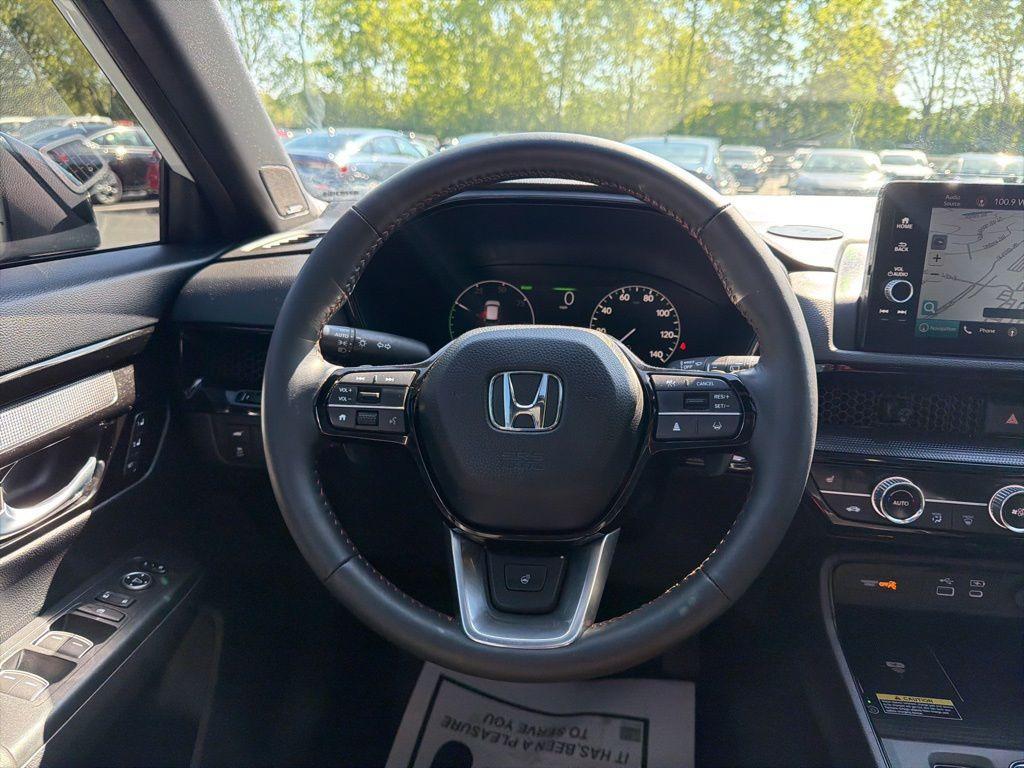 used 2025 Honda CR-V Hybrid car, priced at $27,699