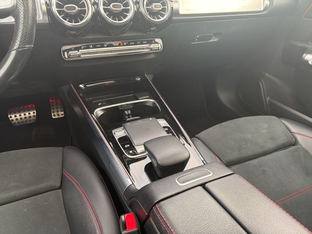 used 2020 Mercedes-Benz GLB 250 car, priced at $15,996