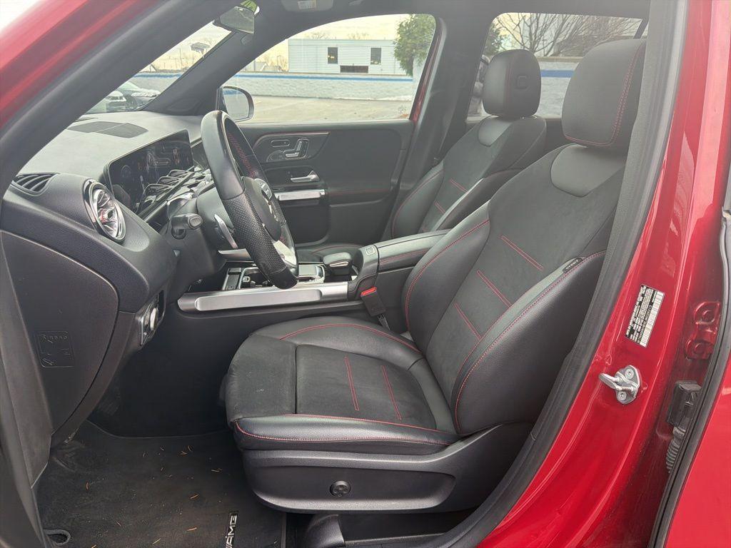 used 2020 Mercedes-Benz GLB 250 car, priced at $15,996