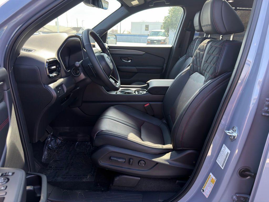 new 2026 Honda Pilot car, priced at $53,070