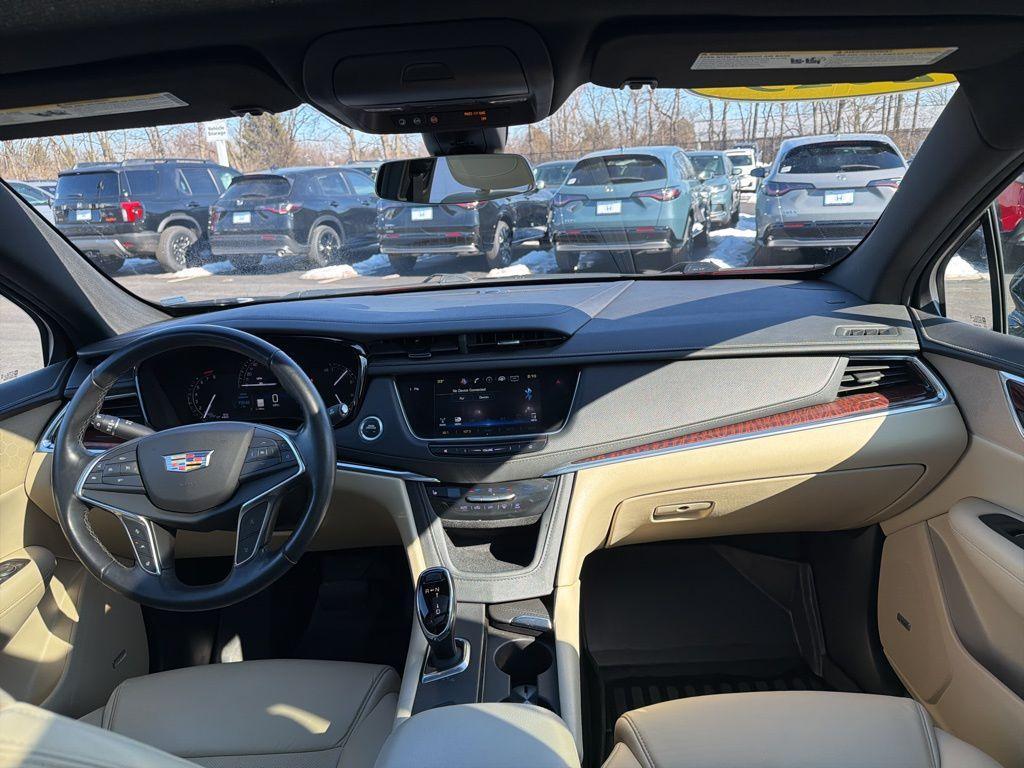 used 2019 Cadillac XT5 car, priced at $19,753